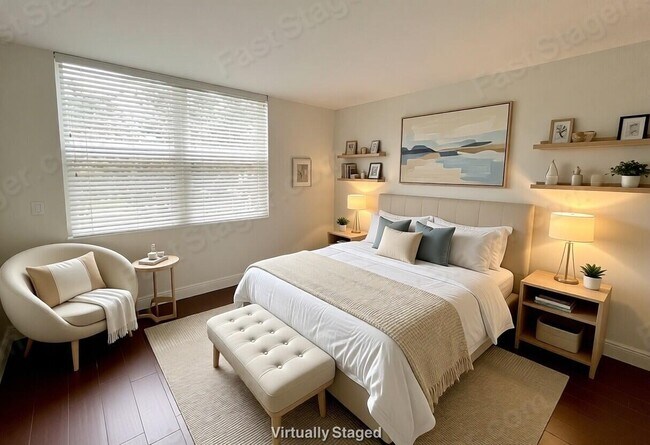 Building Photo - 9411 Evergreen Pl