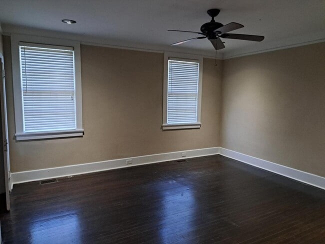Building Photo - 5060 Austell Powder Springs Rd SW