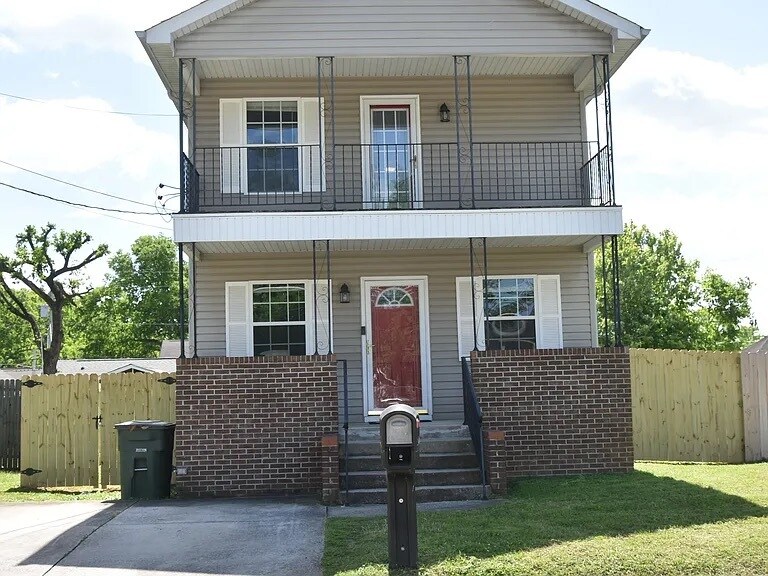 Building Photo - 614 N Highland Park Ave