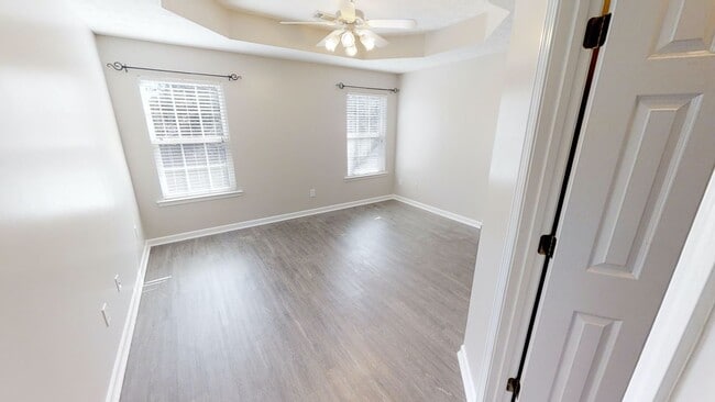 Building Photo - Cobblestone Subdivision - Single Family