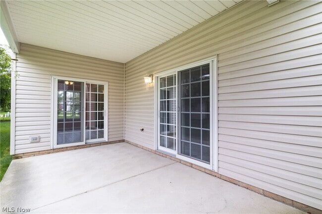 Building Photo - 14480 Quail Ridge Dr