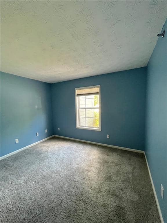 Building Photo - 4161 Riverlook Pkwy SE