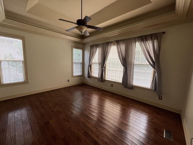 Building Photo - 2606 Stratford Chase Cir