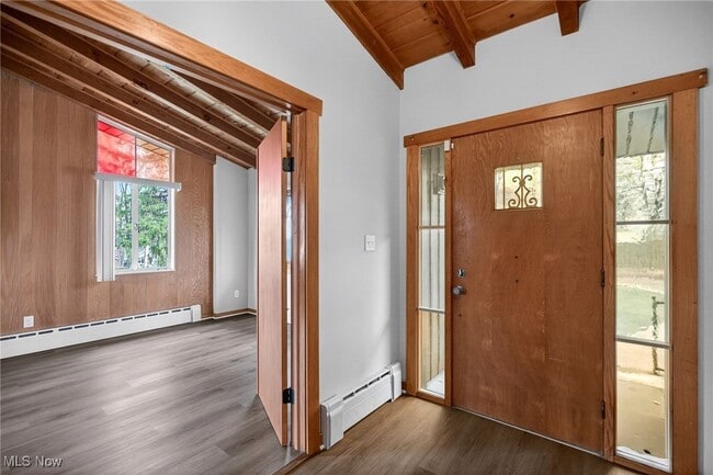 Building Photo - 3863 Wiltshire Rd