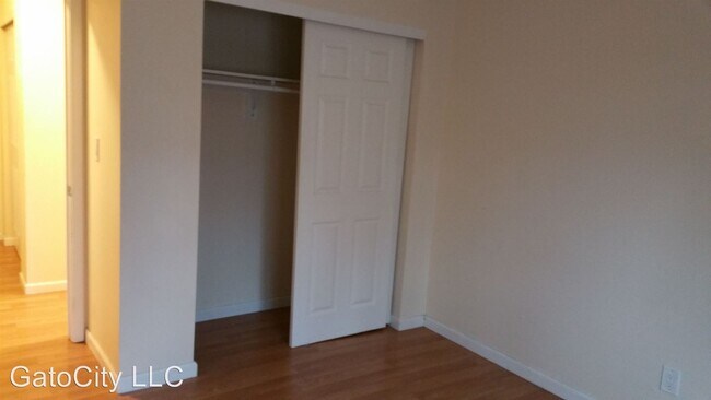 Building Photo - 2342 S Austin St