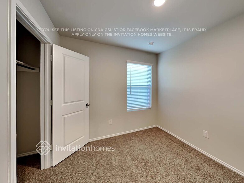 Building Photo - 8126 Serro Medina