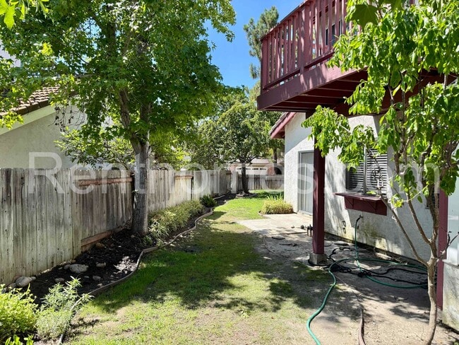 Building Photo - 10515 Carrington Dr