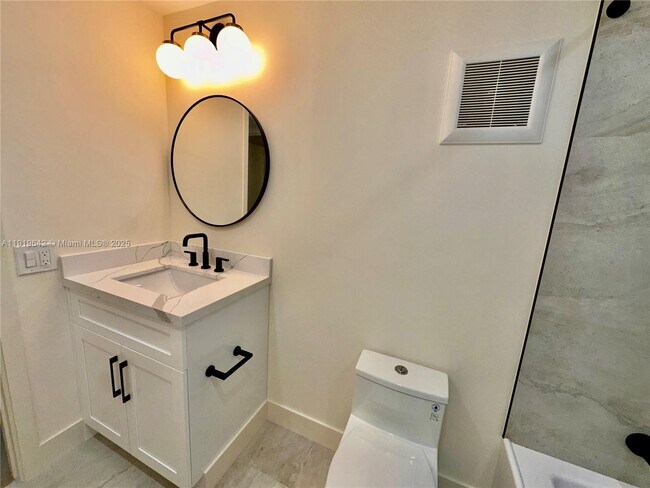 Building Photo - 11279 NW 15th Ct