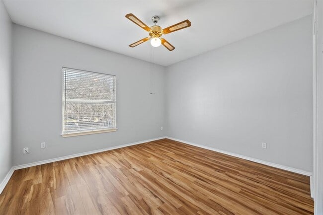 Building Photo - 2906 Pearl St