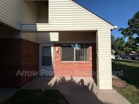 Building Photo - 11141 N 137th St