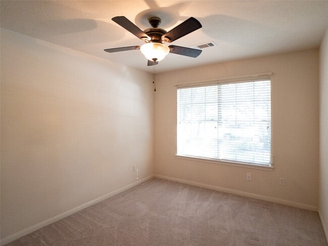 Building Photo - 17234 Rancho Verde Way