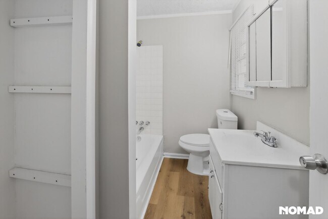 Building Photo - 3217 Cotton St