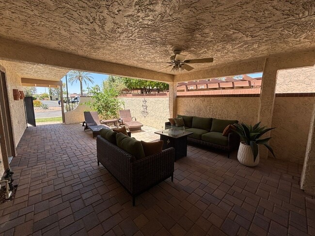 Building Photo - 421 Leisure World