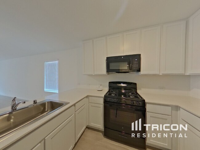 Building Photo - 10740 Cowhide Ln