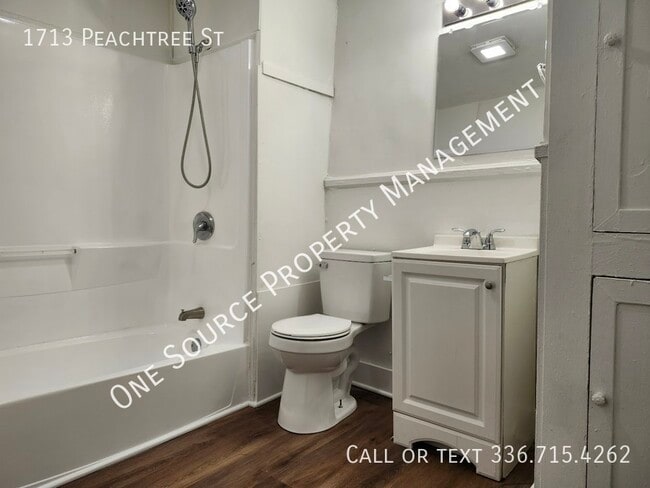 Building Photo - 1713 Peachtree St