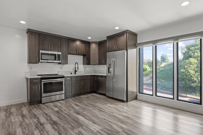 Building Photo - 451 Coronado Terrace