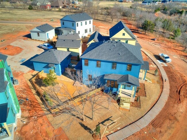 Building Photo - 29596 Memory Ln