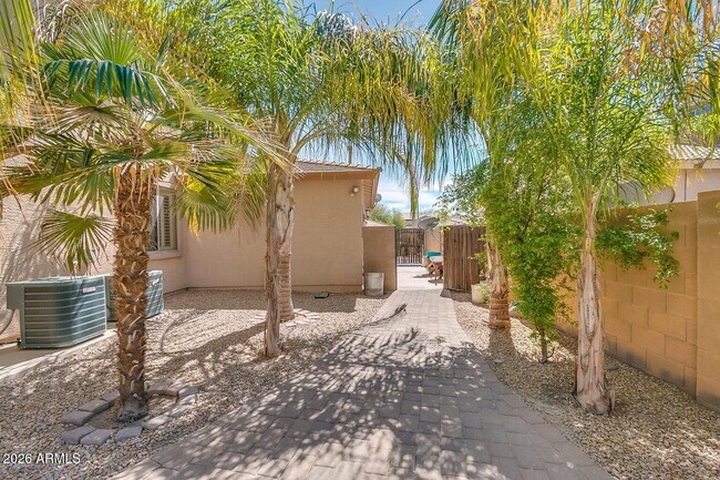 Building Photo - 2892 E Beechnut Pl