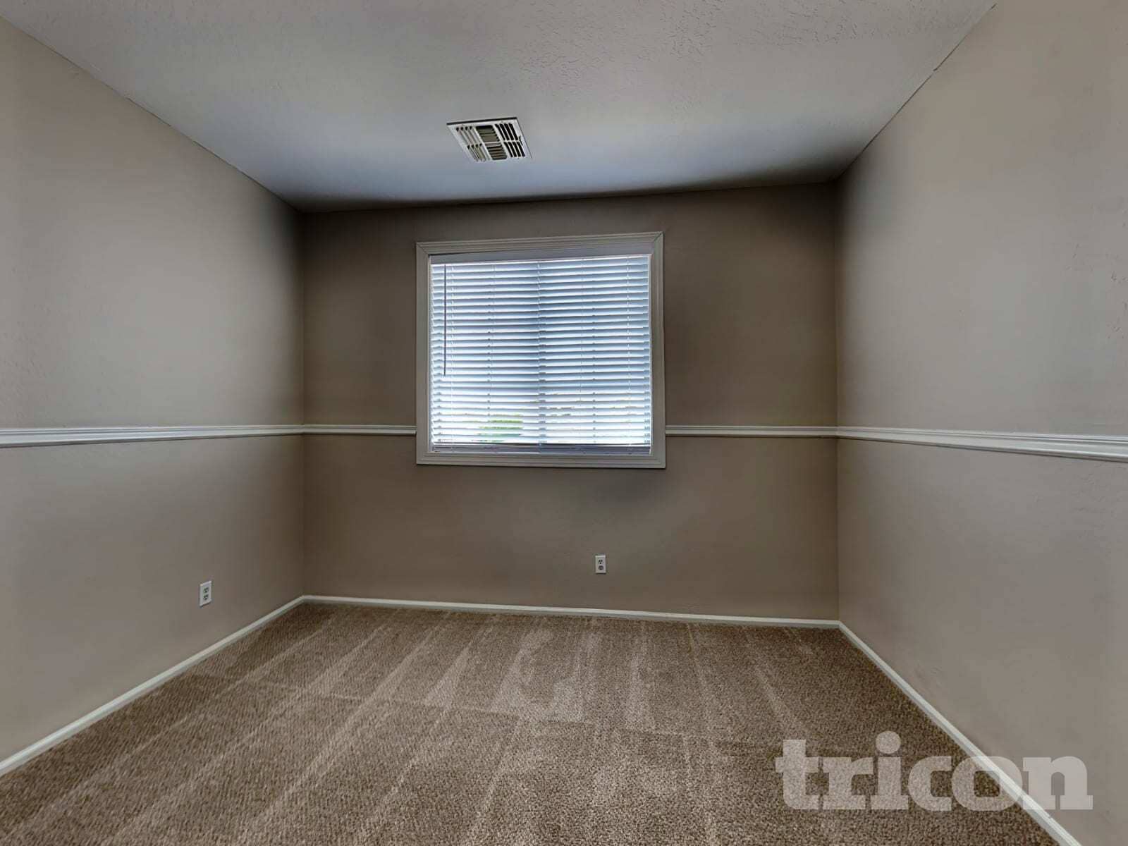 Building Photo - 3227 W White Canyon Rd