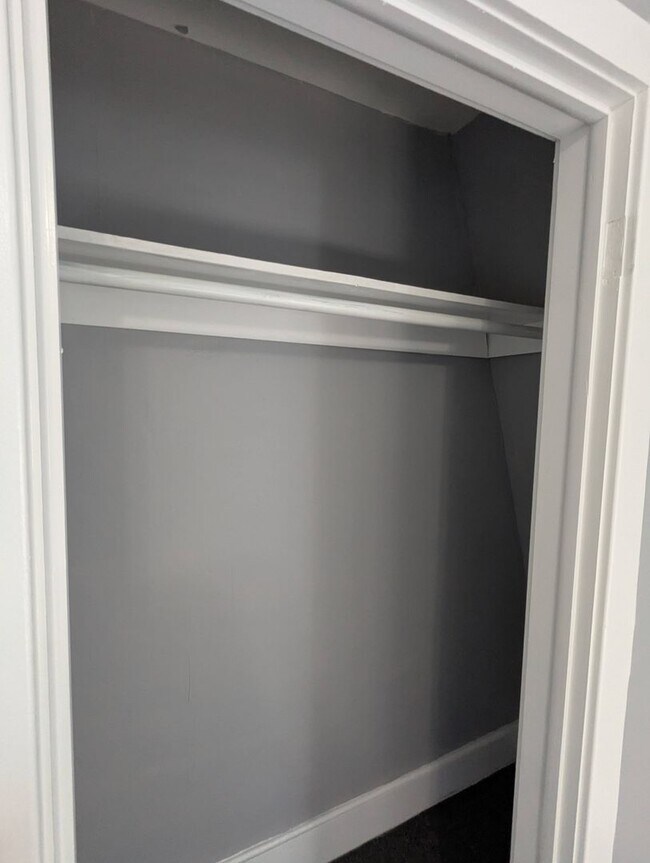 Building Photo - 31 Central Ave