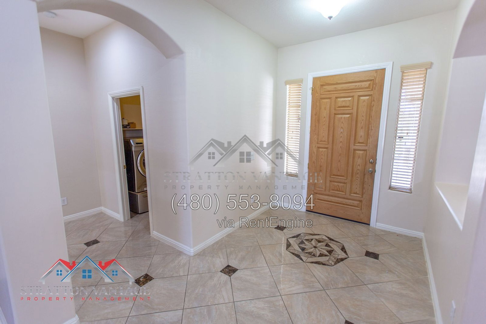 Building Photo - 7401 N 85th Ln
