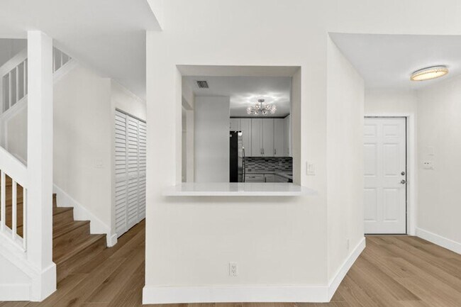 Building Photo - 5521 Ilford Ct