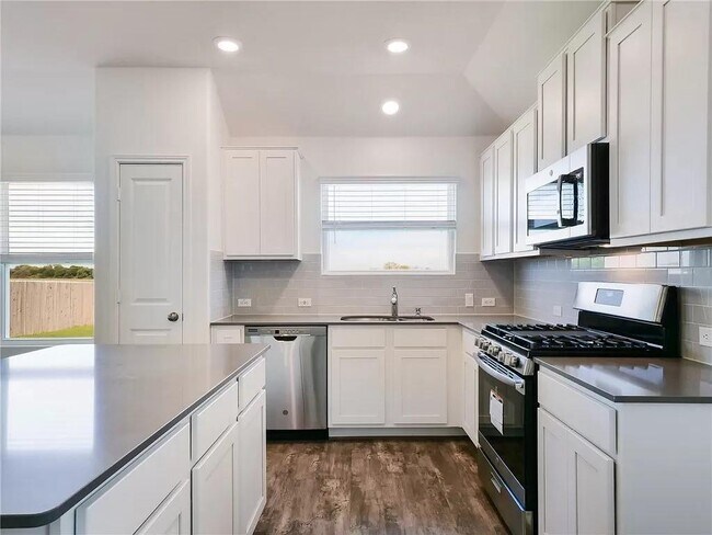 Building Photo - 112 Concho Brook Bnd