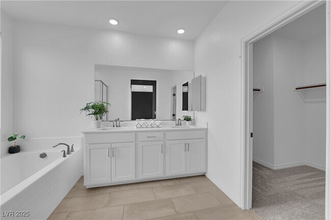 Building Photo - 195 Vander Rdg St