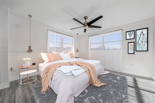 Building Photo - 910 Jefferson Ave