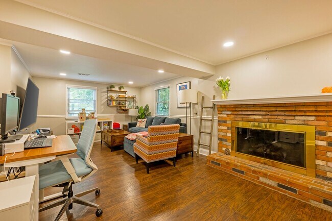 Building Photo - Magical Home with the Yard of Your Dreams!