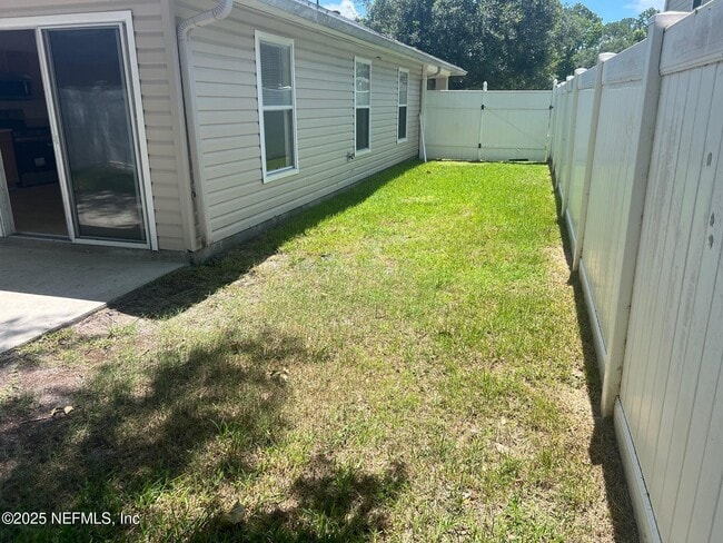 Building Photo - 254 Cezanne Cir