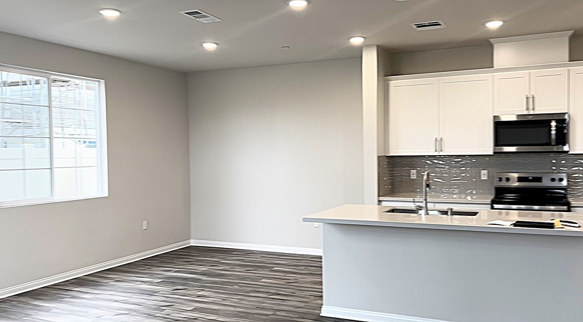 Building Photo - 9752 New Frst Ln