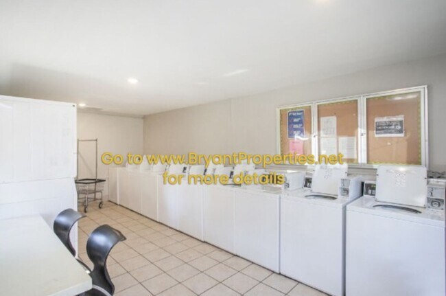 Building Photo - Nashville- Vanderbilt Area - Furnished 1-Bedroom