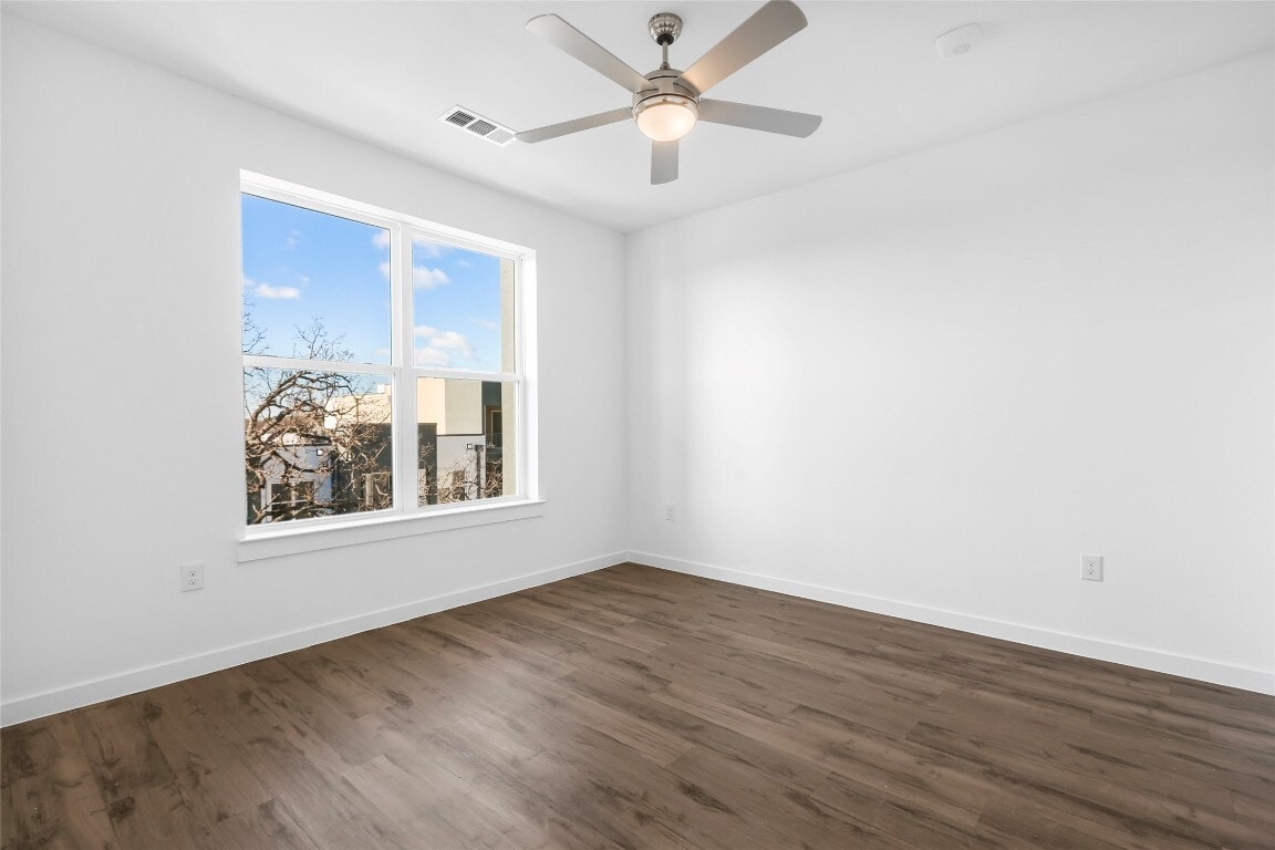 Building Photo - 4801 Springdale Rd