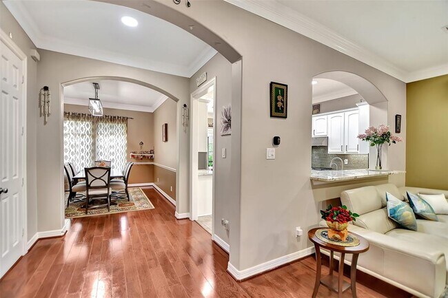 Building Photo - 1119 Sopris Dr