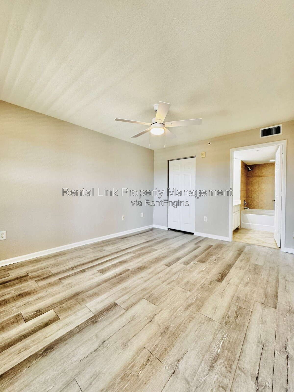 Building Photo - 4109 Residence Drive