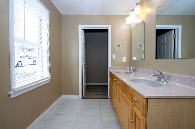 Building Photo - Two bedroom, single-family home