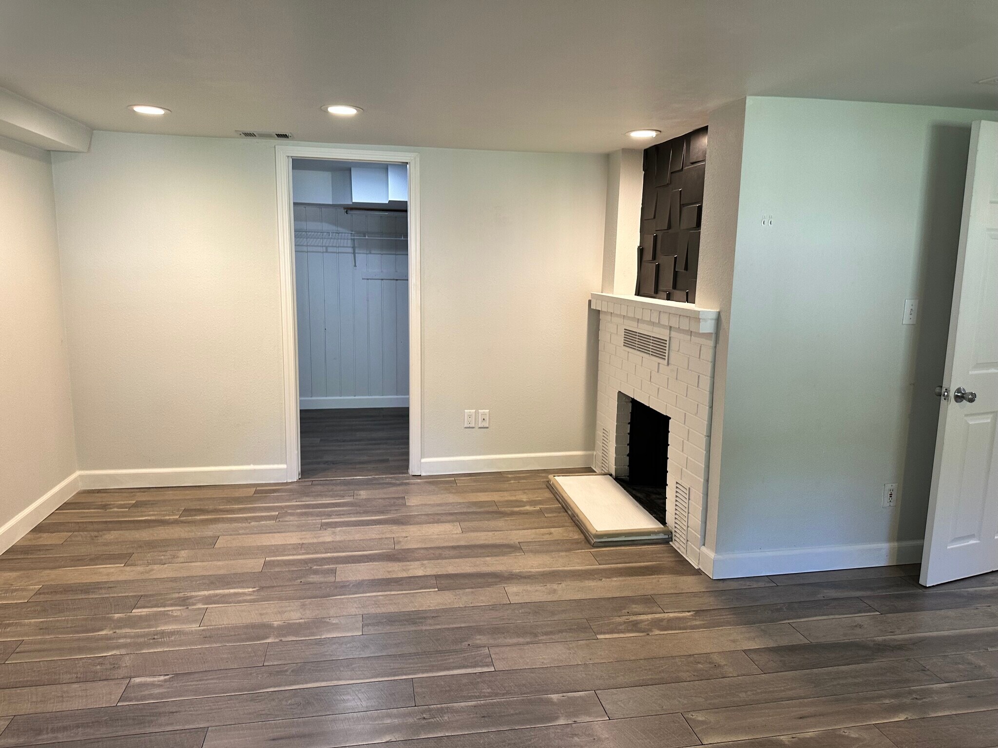 Downstairs Main BD - 18234 120th Ave SE