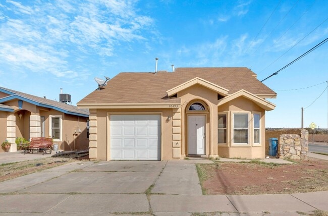 Building Photo - 10493 Kirkland St
