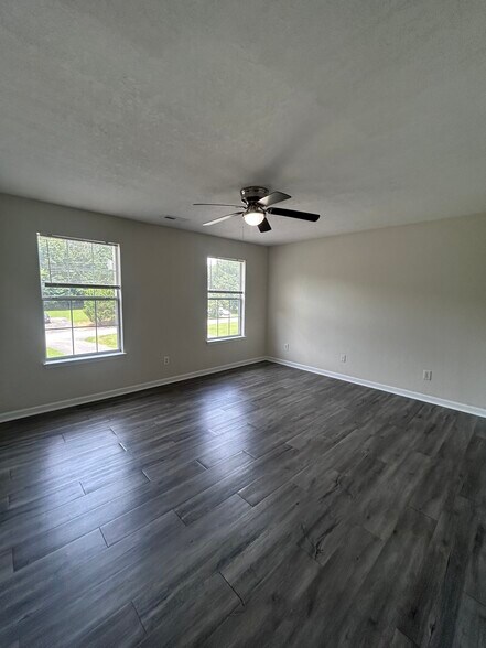 Building Photo - 9894 Bettis Estates Ln