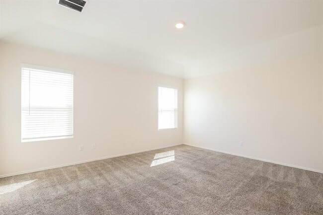 Building Photo - 110 Sophora Dr