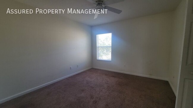 Building Photo - 4000 Garden Oak Ct