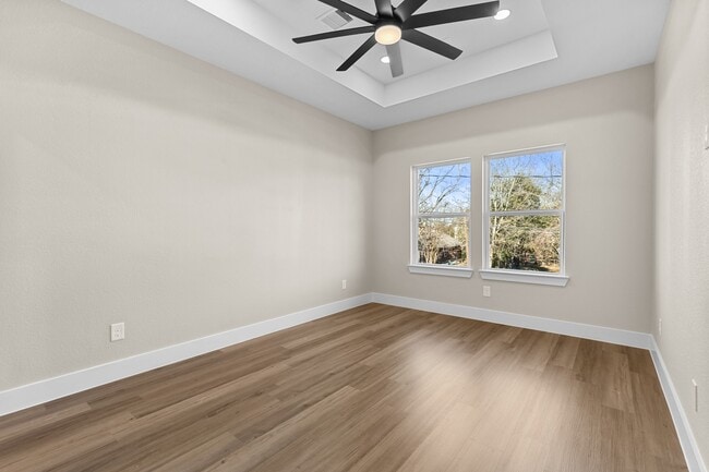 Building Photo - 4206 Kewanee St