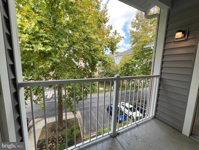 Building Photo - 9312 Groffs Mill Dr