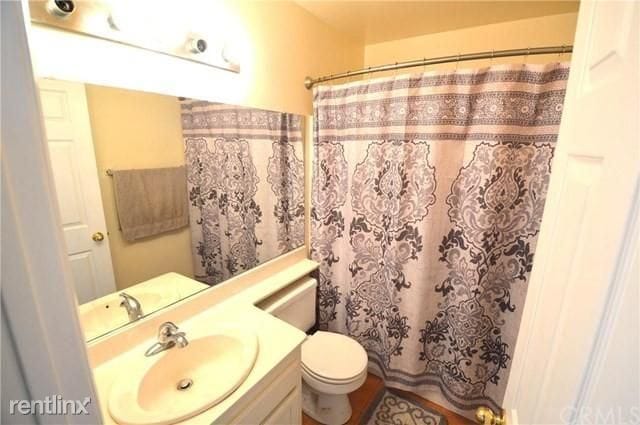 Building Photo - 3 br, 2 bath Condo - 755 N East St