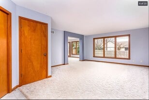 Building Photo - 60450 County Road 113