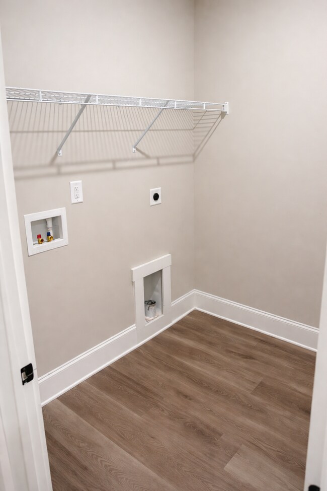 Building Photo - Brand New Townhome | 3 BR/2.5BA | 1-Car Garage | Near Downtown Mooresville