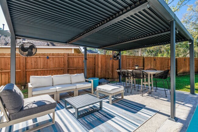 Building Photo - 143 S Vesper Bend Cir