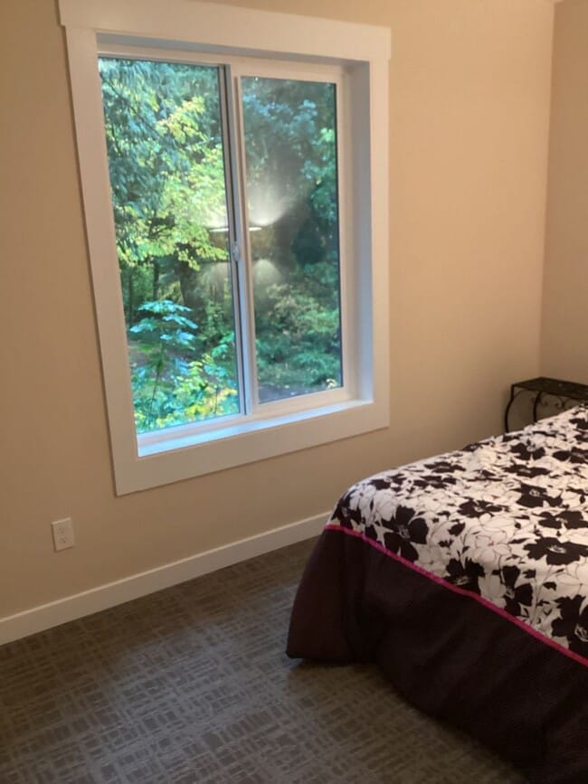 Building Photo - NK01