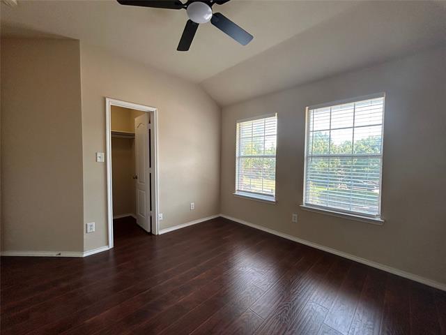 Building Photo - 4853 Gloucester Dr